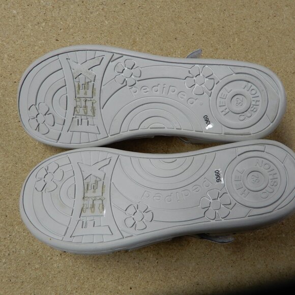 Pediped Girls Leather NIKKI Grip 'N Go Fisherman Sandals Size 32 - Picture 4 of 4